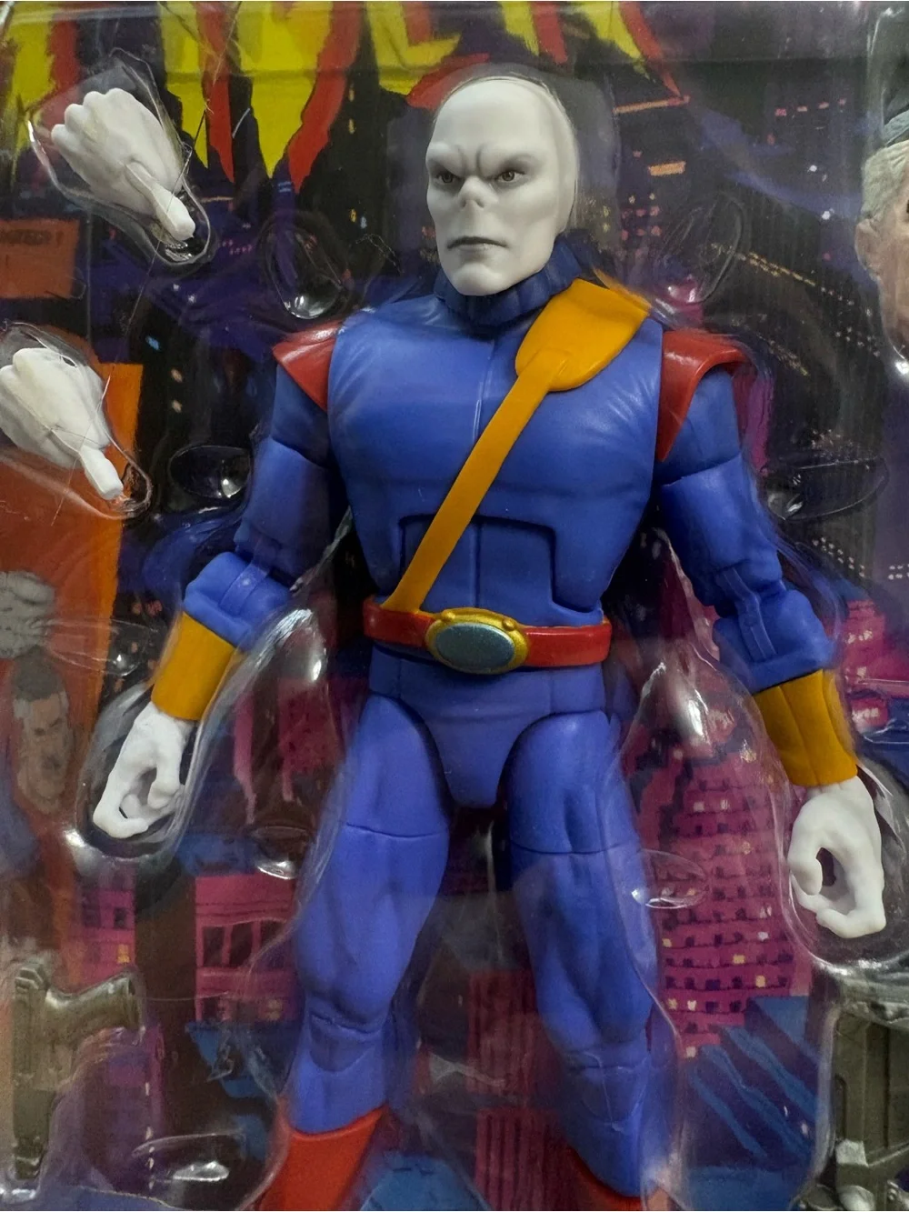 Hasbro Marvel's Chameleon Action Figure - Blue, Red, Yellow, White